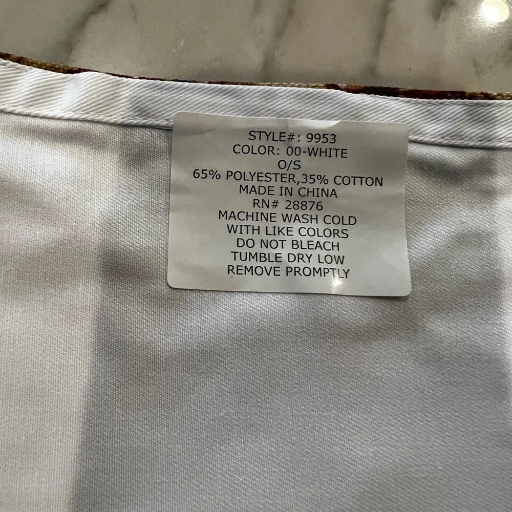 Fall Apron New Homemade never used tie waist apron w/2 front pockets NWOT